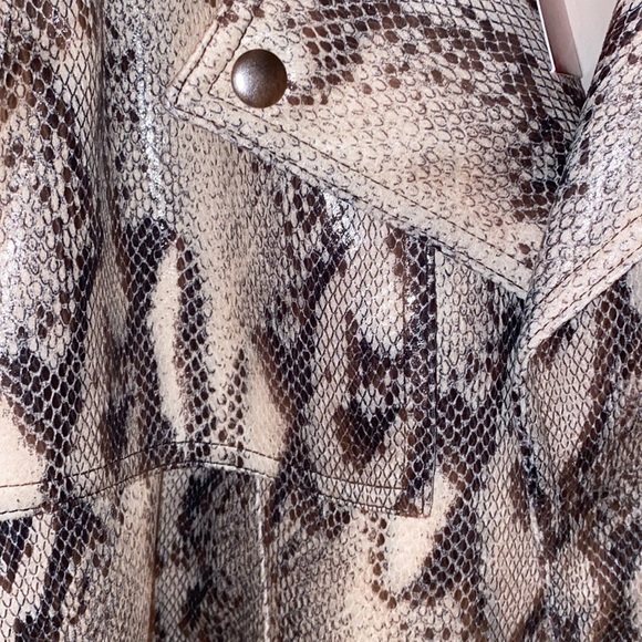 Jennifer Lopez Faux Leather Jacket - Picture 3 of 5